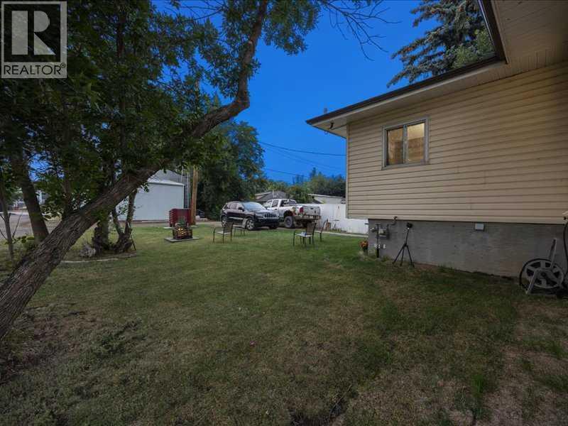 110 RAILWAY Avenue - 28