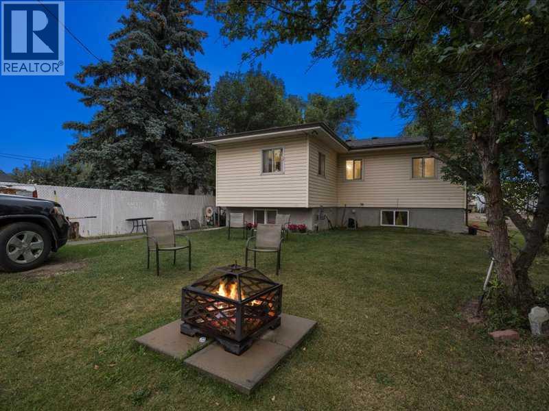 110 RAILWAY Avenue - 30