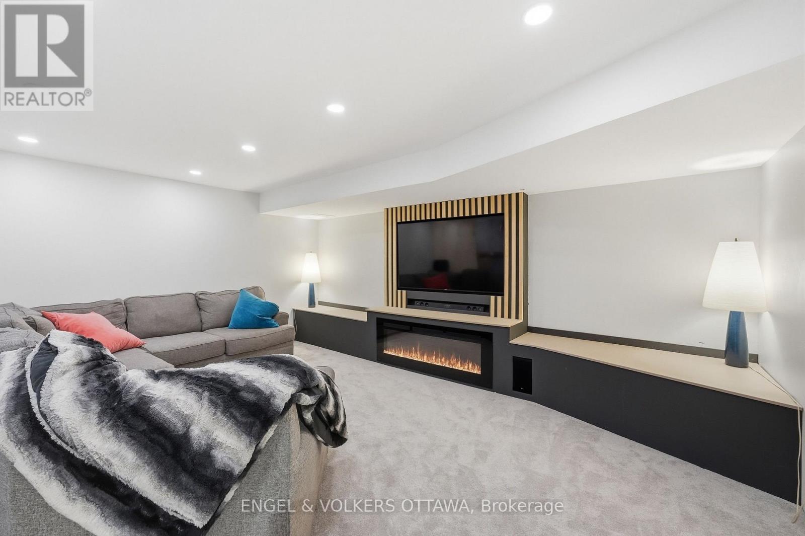 3 Bed, 3 Bath House for Sale in Carleton Place – 282 MUNRO STREET, Carleton Place – MLS# X13678050 - Image 36