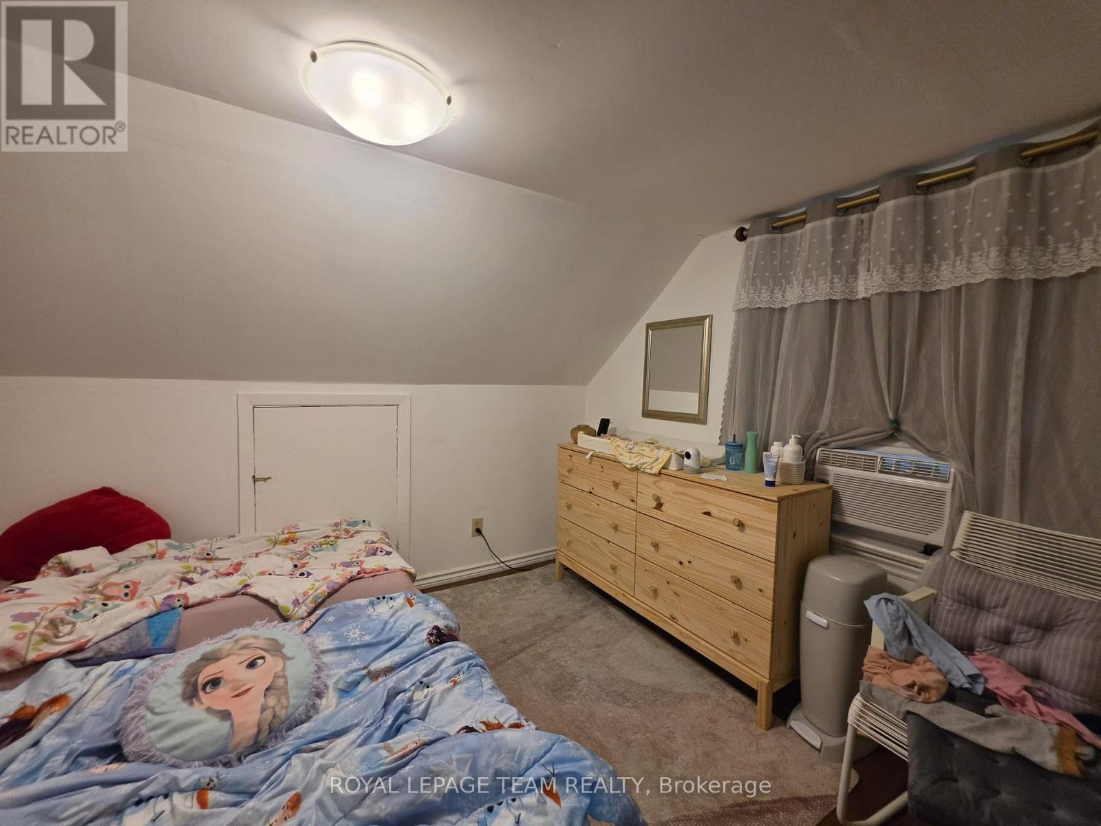 2 Bed, 3 Bath House for Sale in Ottawa – 1247 SUMMERVILLE AVENUE, Ottawa – MLS# X13678052 - Image 18