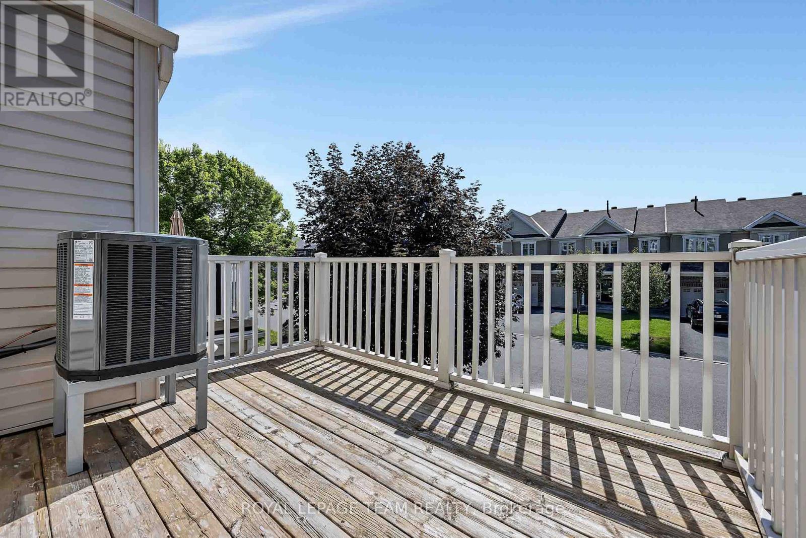 2 Bed, 2 Bath House for Sale in Ottawa – 2555 WATERLILLY WAY, Ottawa – MLS# X13678172 - Image 21
