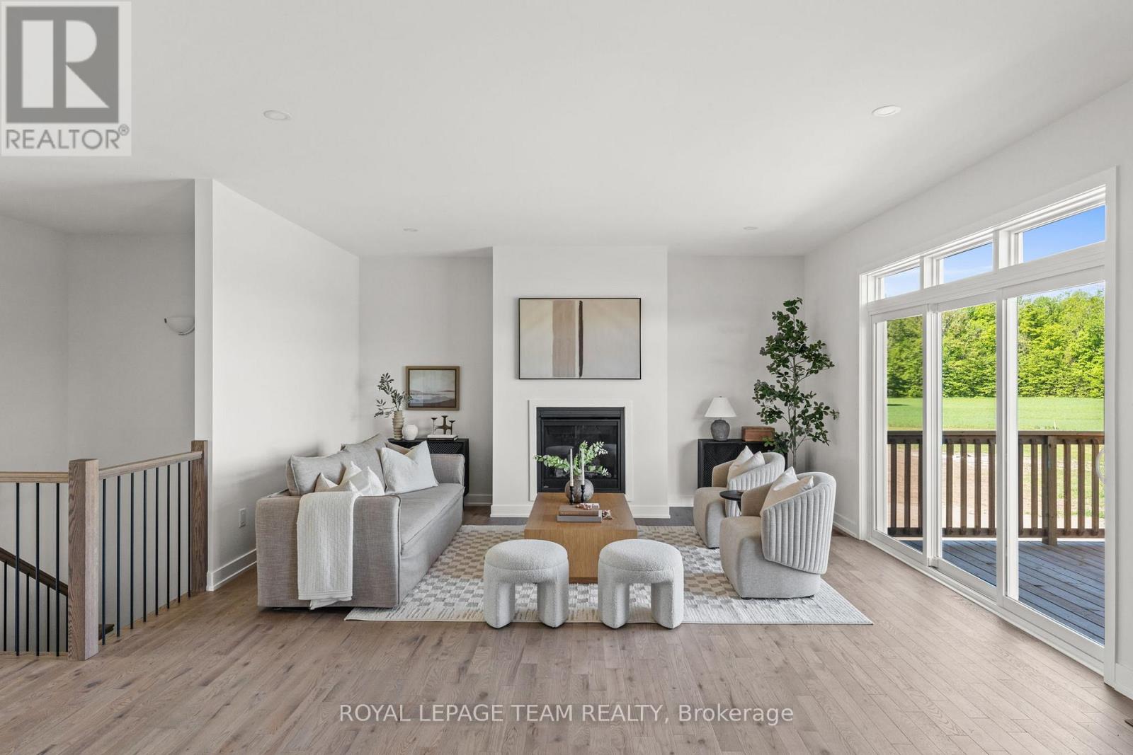 109 ALCOCK DRIVE - 19