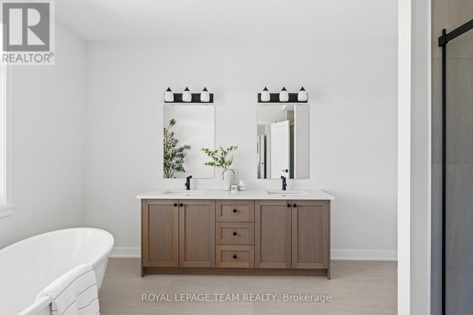 109 ALCOCK DRIVE - Image 31