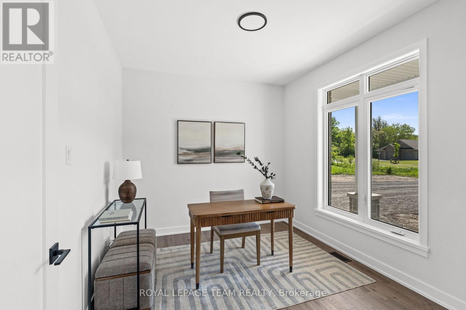 109 ALCOCK DRIVE - 38