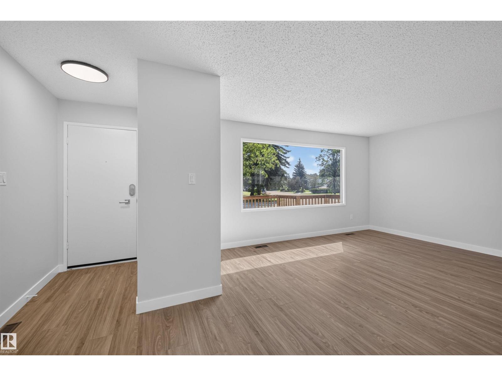59 GRANVILLE Crescent - Photo 6
