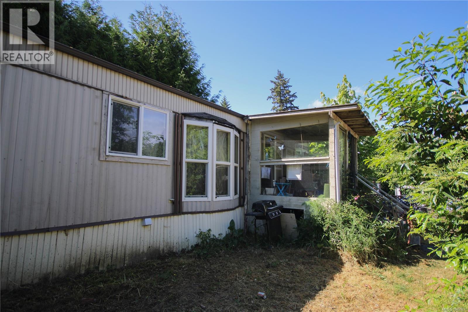 71 971 Douglas Ave, Nanaimo