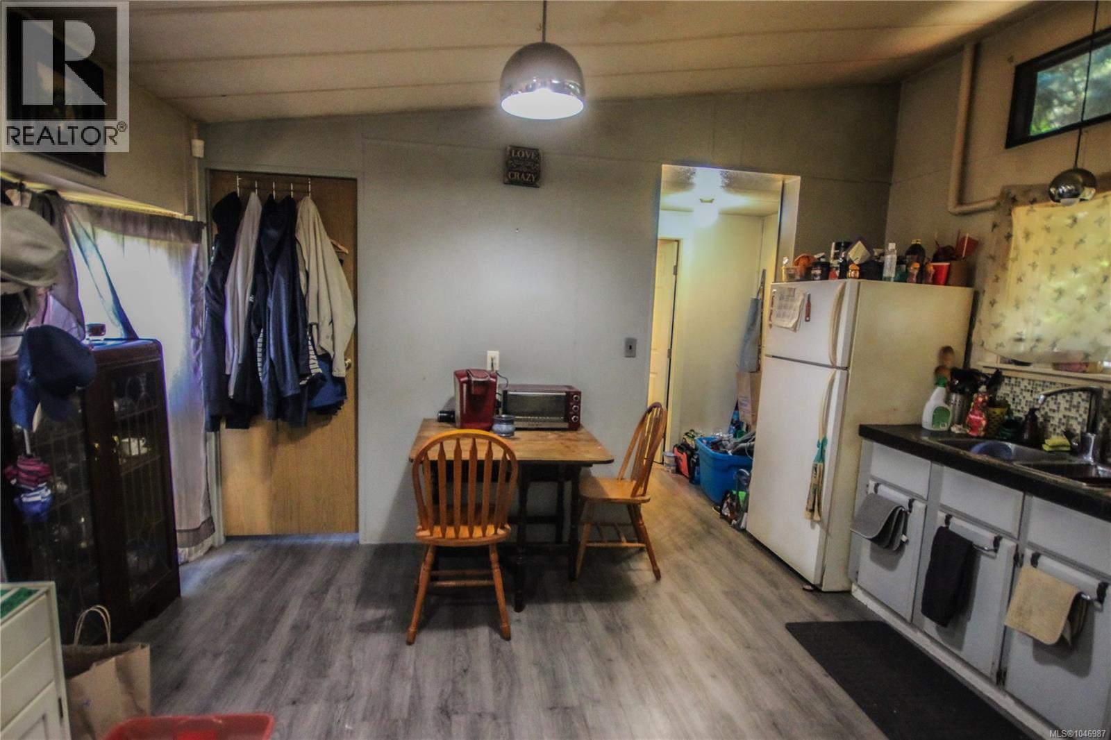 71 971 Douglas Ave, Nanaimo