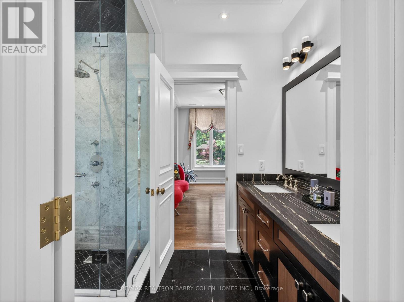 18 BROOKFIELD ROAD - 27