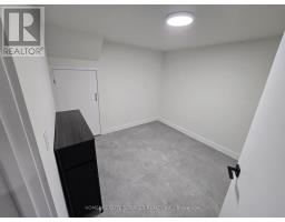 36 Manorglen Crescent, Toronto, ON M1S1W4 Photo 17
