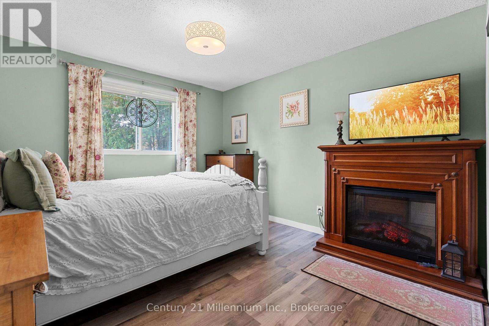 580 2ND A STREET W - Image 35