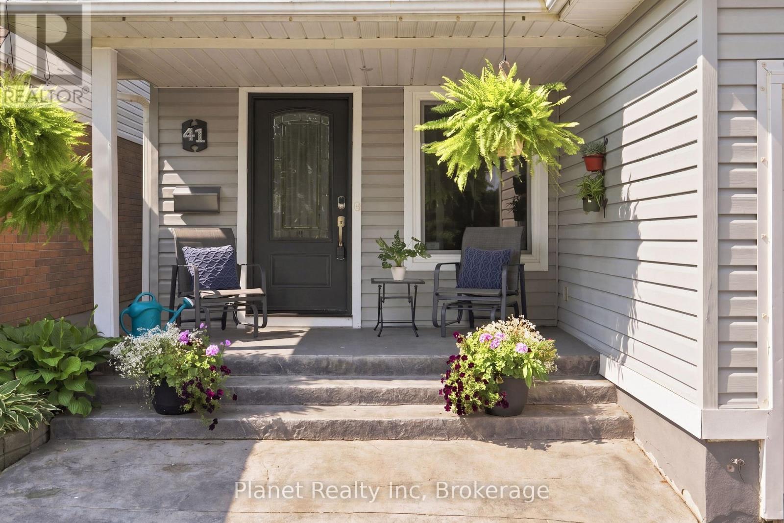 41 BOULDER CRESCENT - Image 7