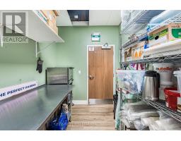 2b - 4585 Highway 7, Vaughan, ON L4L9T8 Photo 31