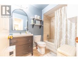 40 Stonehill Boulevard, East Gwillimbury, ON L9N1E3 Photo 29