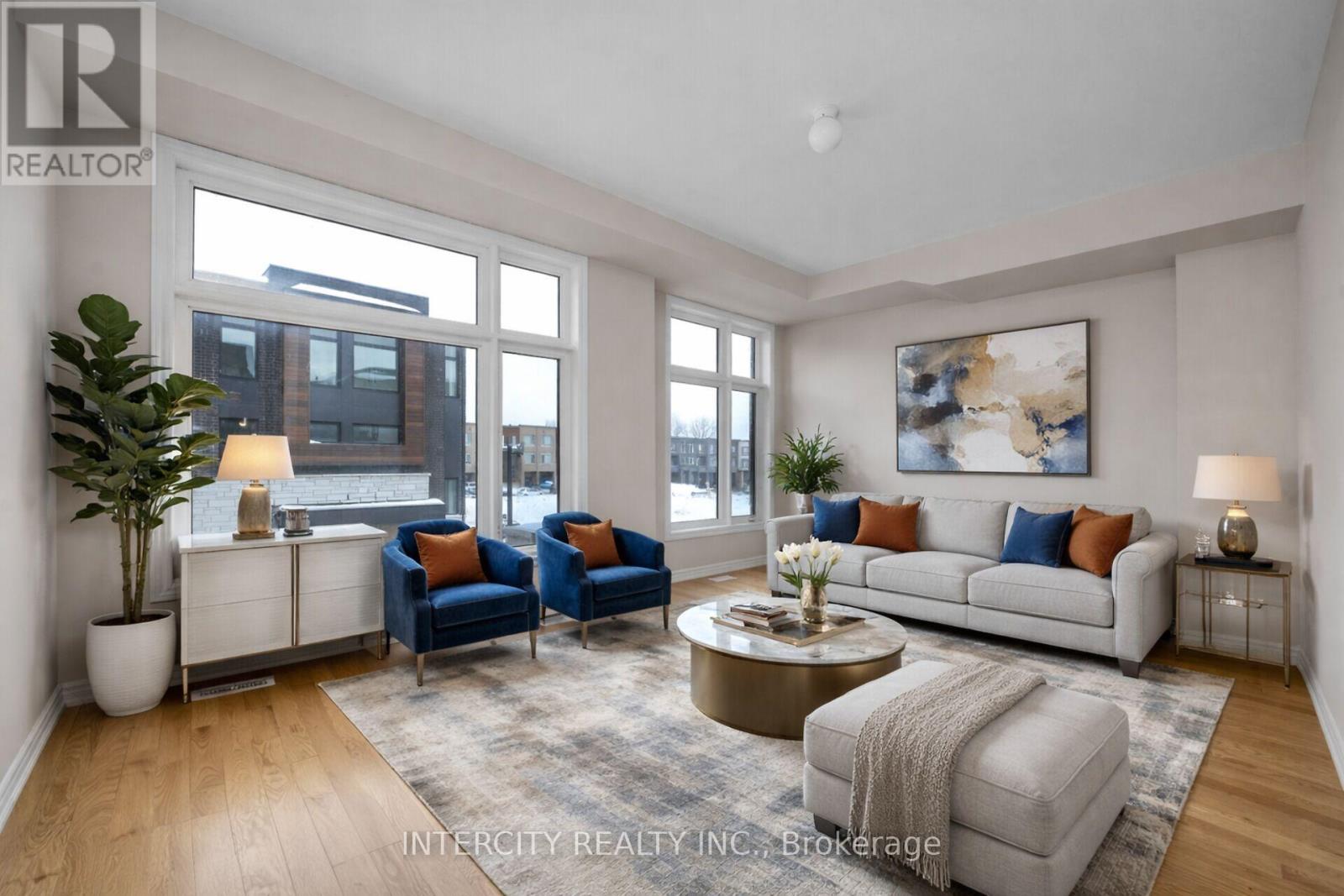 20 RADISSON STREET - 30