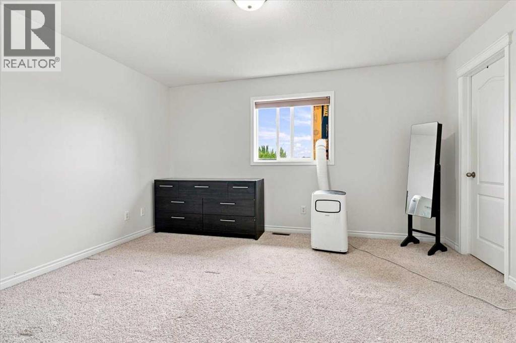 10214 70 Avenue - Photo 14