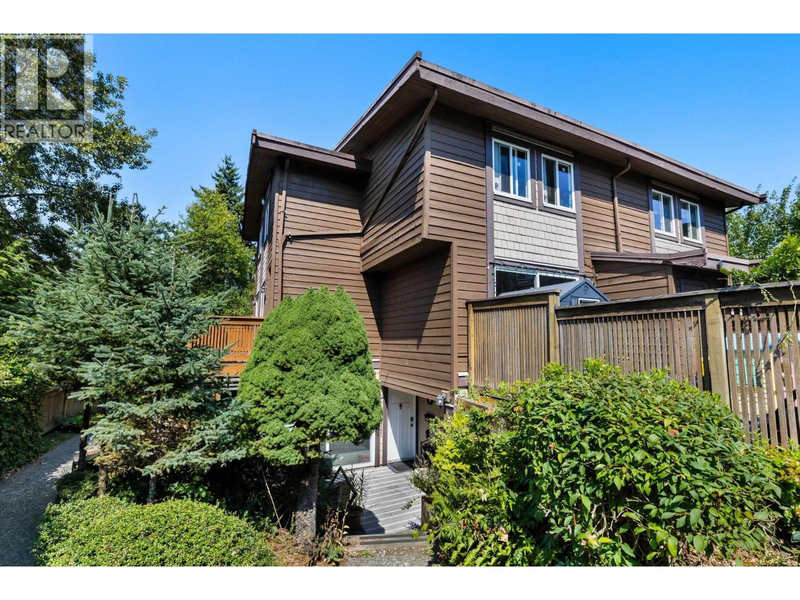 Property for sale at 2 302 HIGHLAND WAY