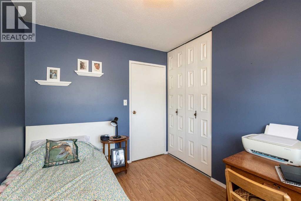4003 53 Avenue - Photo 20