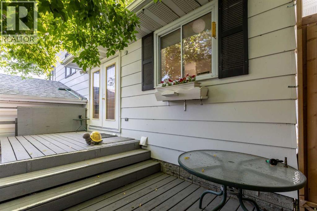4003 53 Avenue - Photo 40