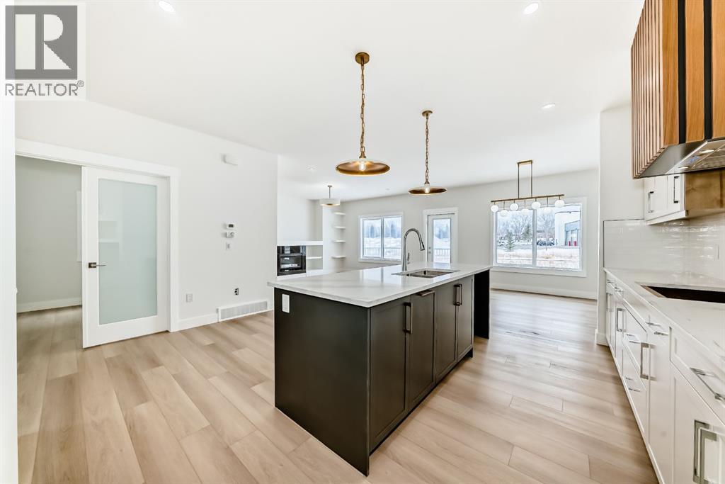 707 Mandalay Avenue - Photo 10