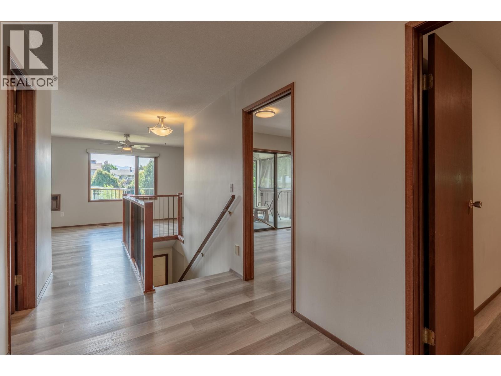 1470 Lawrence Avenue - 11
