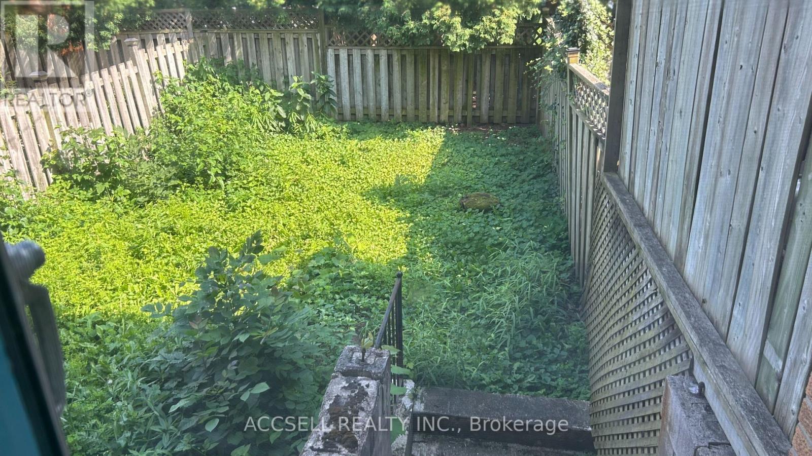5501 SCHUELLER CRESCENT - 18