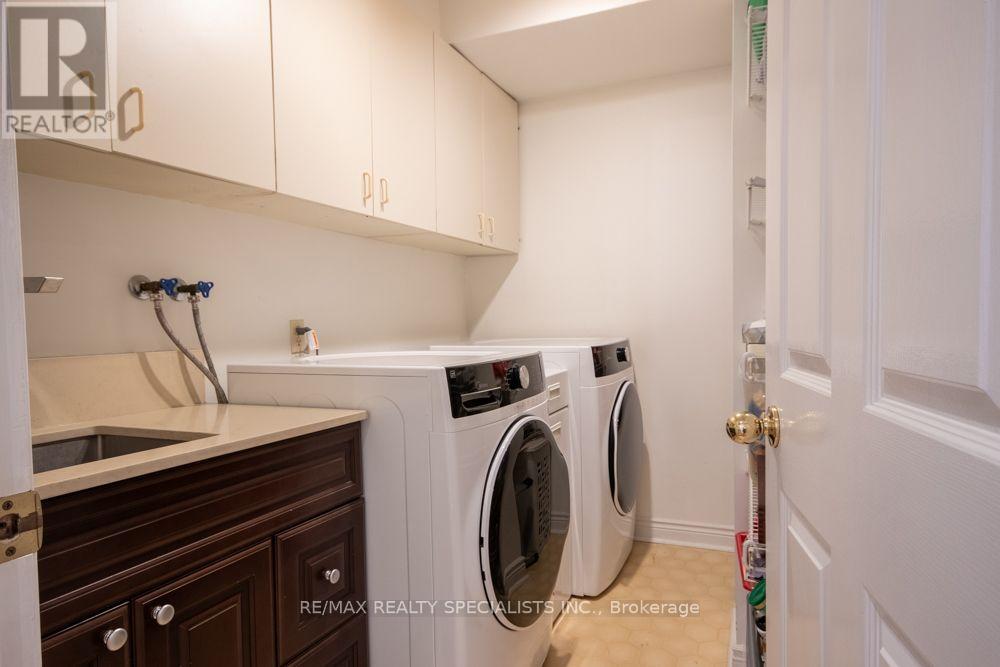 358 ERIN STREET - 10
