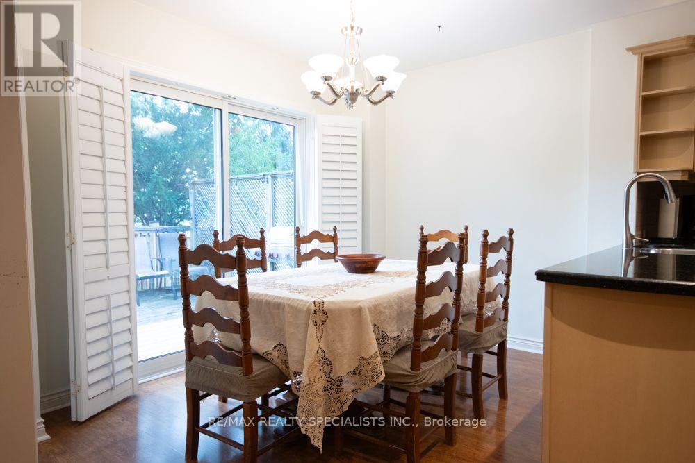 358 ERIN STREET - 13