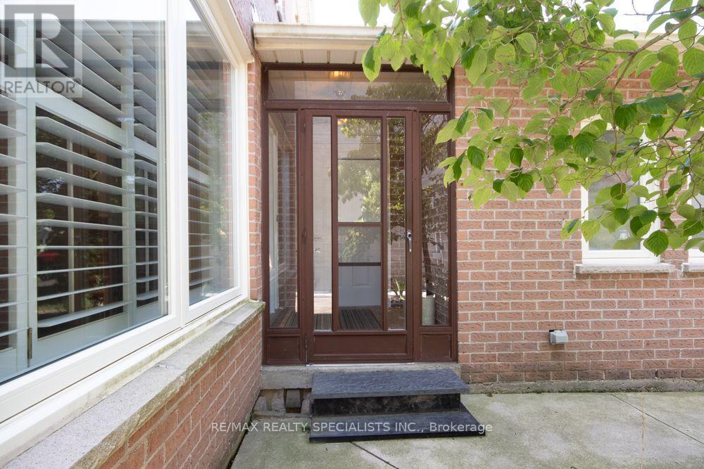358 ERIN STREET - 3