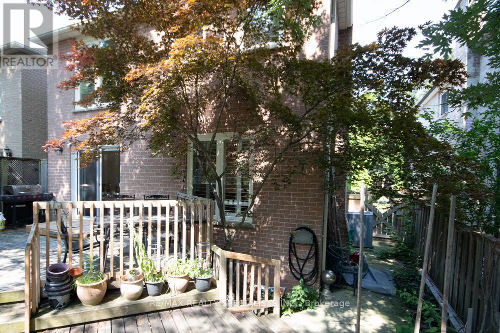 358 ERIN STREET - Image 31