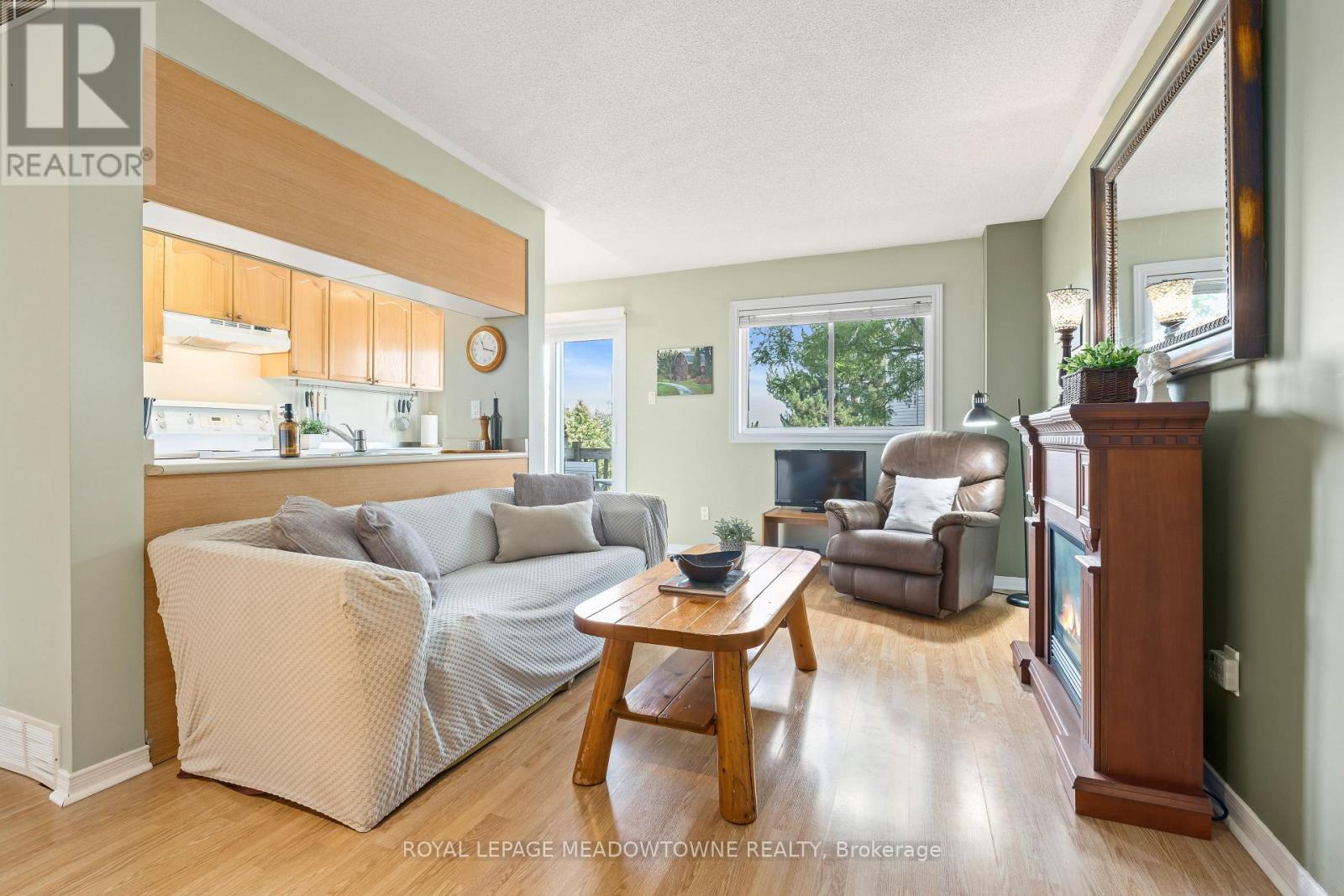 23 STEWART MACLAREN ROAD - 9