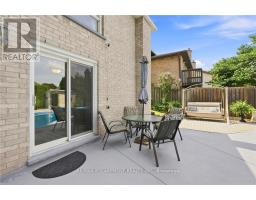 30 Twinoaks Crescent, Hamilton, ON L8J2E9 Photo 38