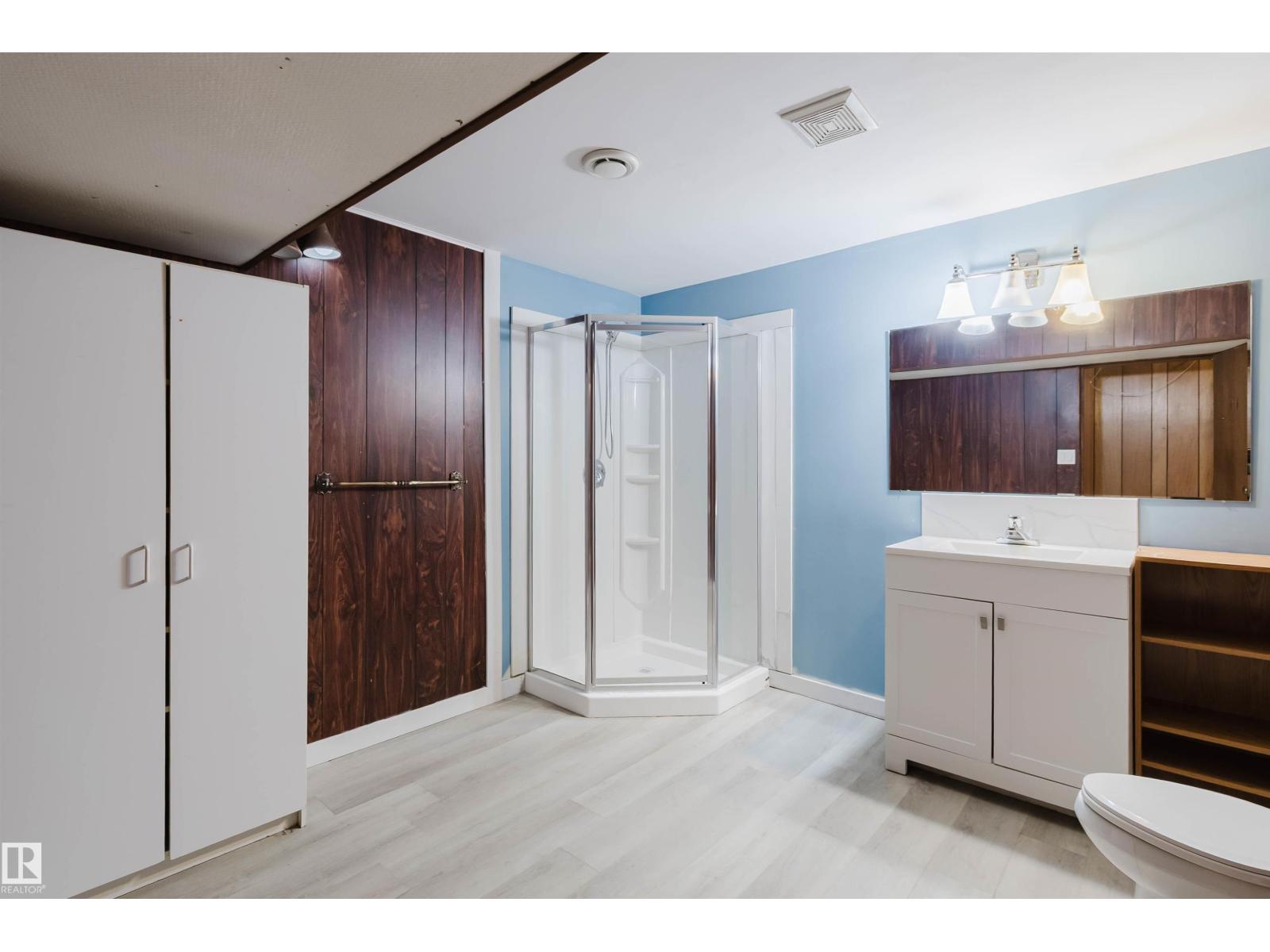 11420 46 Avenue NW - Photo 25