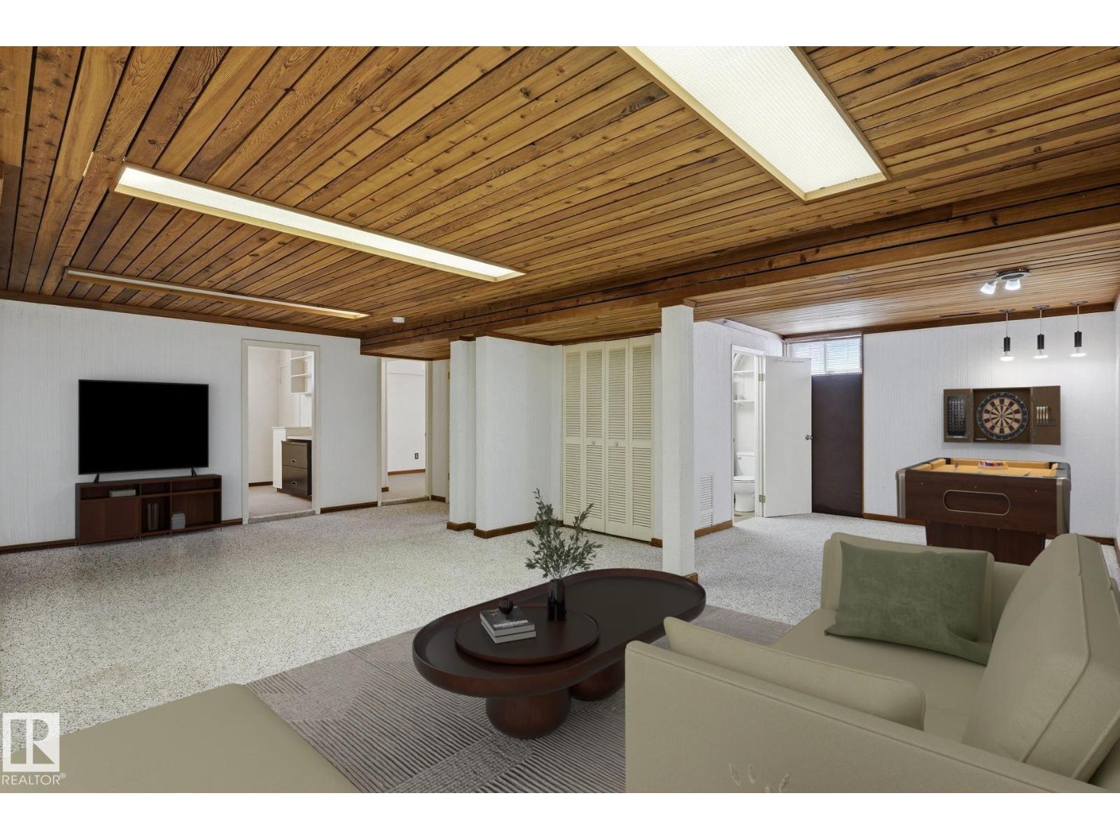 10527 137 Avenue NW - Photo 18