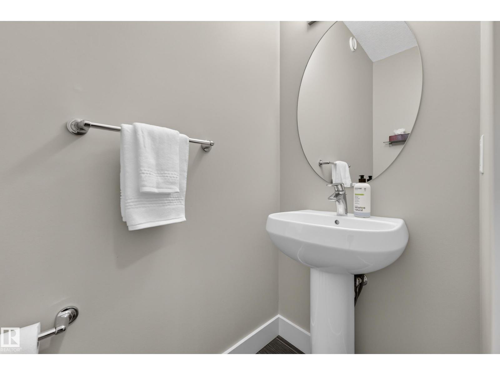 1323 158 ST SW - 22
