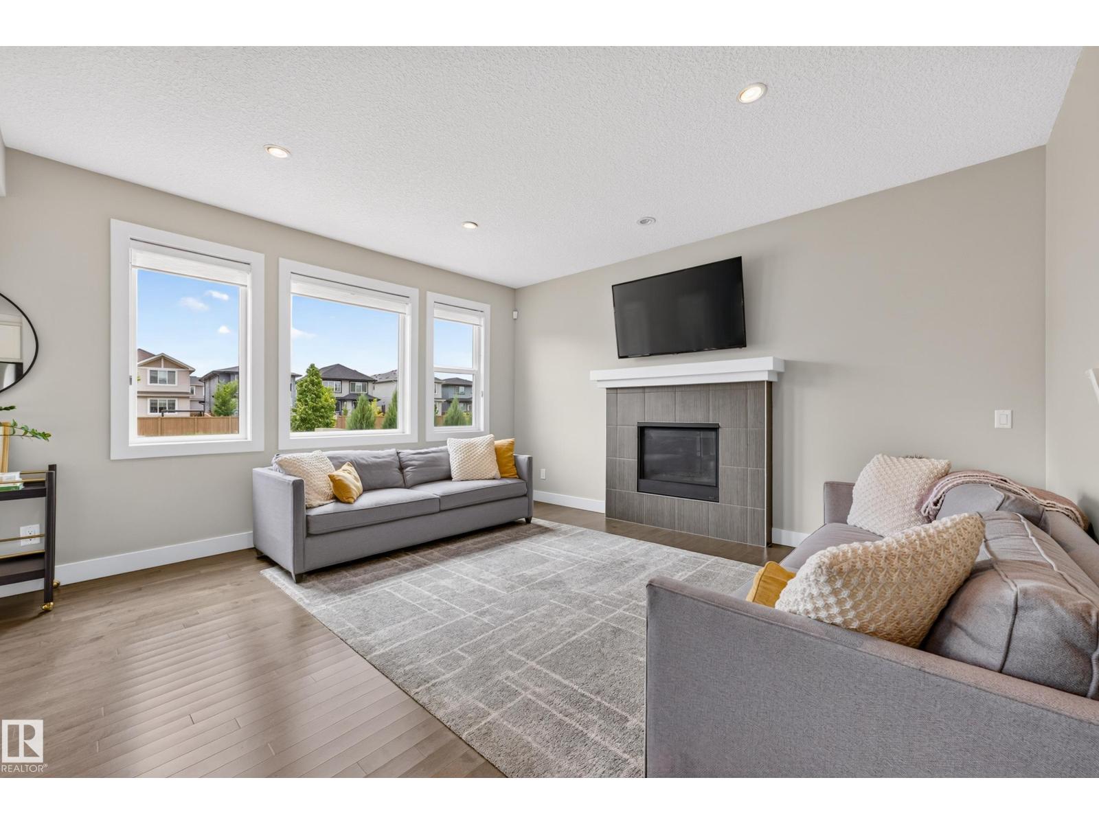 1323 158 ST SW - 13