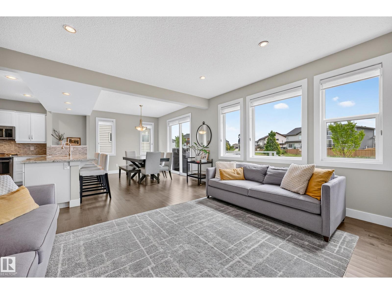 1323 158 ST SW - 16