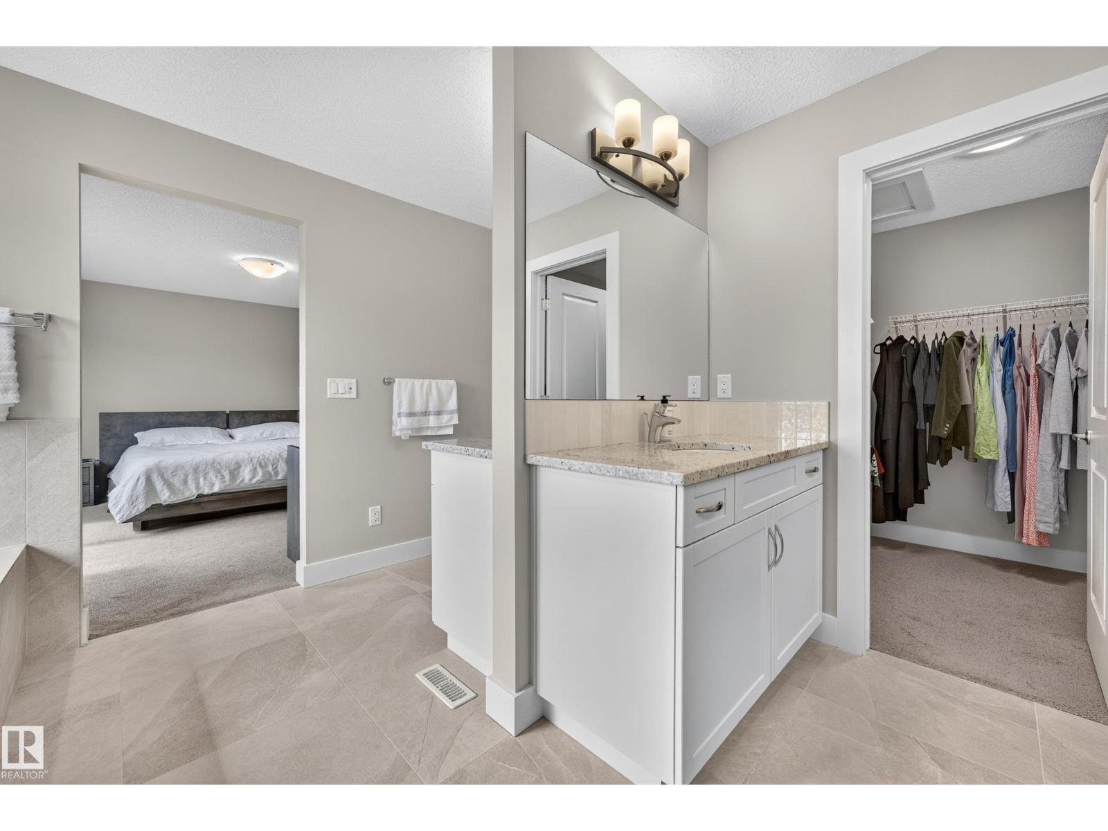 1323 158 ST SW - 34