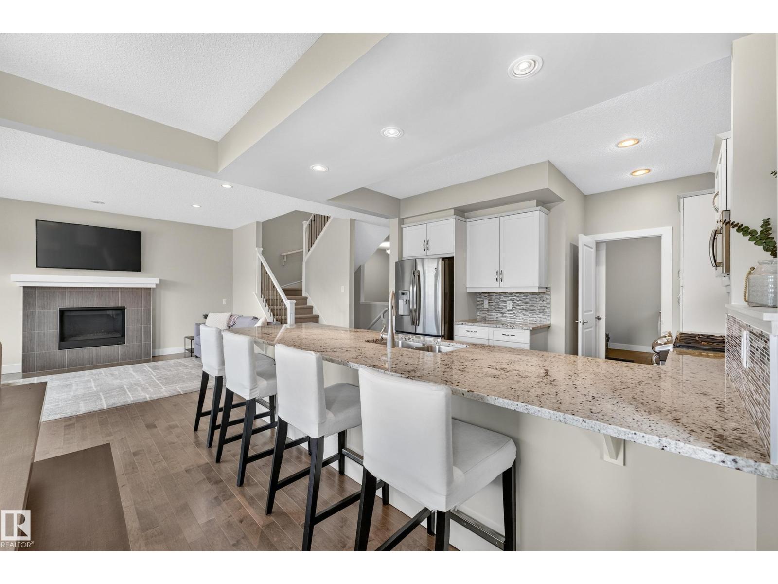 1323 158 ST SW - 10
