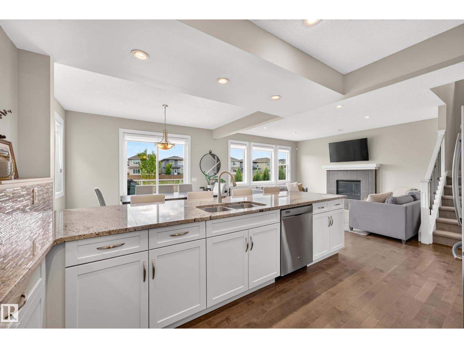1323 158 Street SW - Photo 11