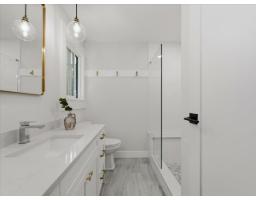 12674 19 Avenue, Surrey, BC V4A5T7 Photo 29