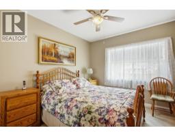 1339 Richter Street, Kelowna, BC V1Y2L5 Photo 16