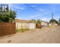 1339 Richter Street, Kelowna, BC V1Y2L5 Photo 29