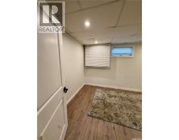 306 3rd Avenue E, Rosetown, SK S0L2V0 Photo 35