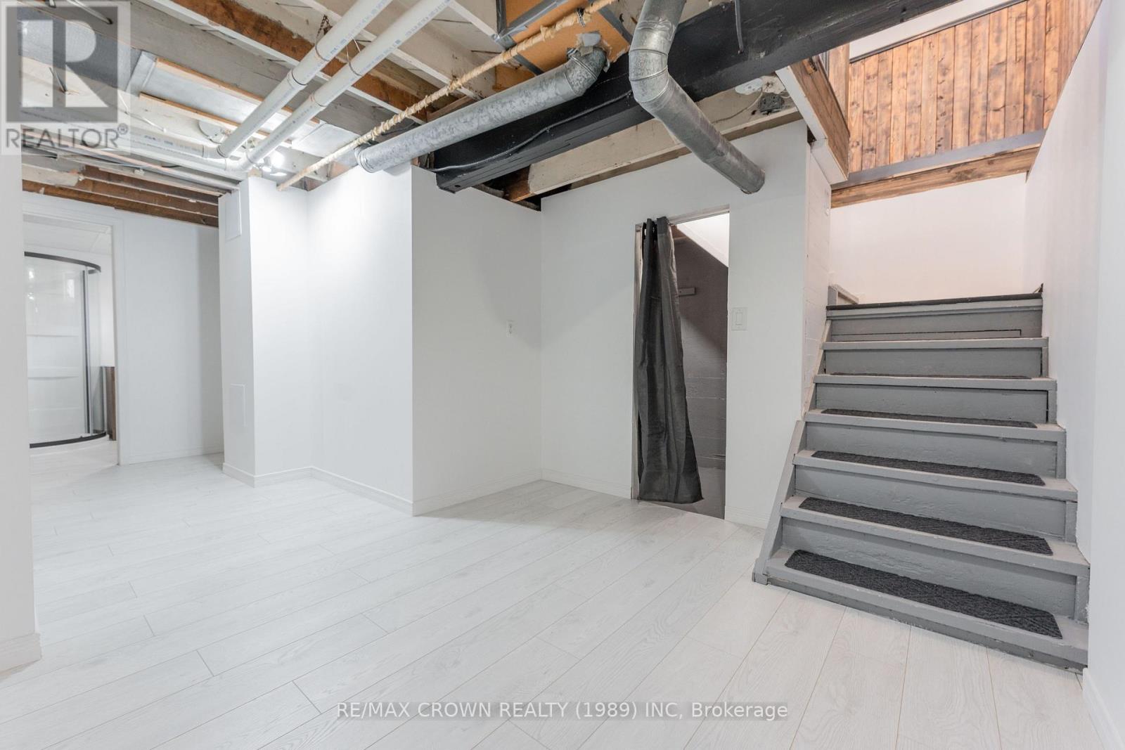 40 BOWMAN AVENUE - Image 24