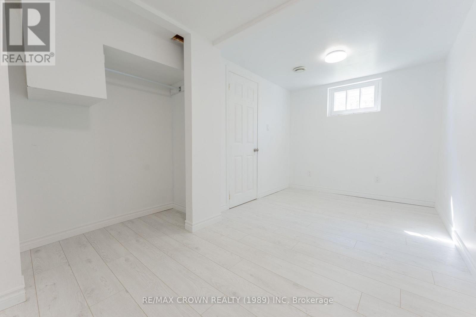 40 BOWMAN AVENUE - Image 29
