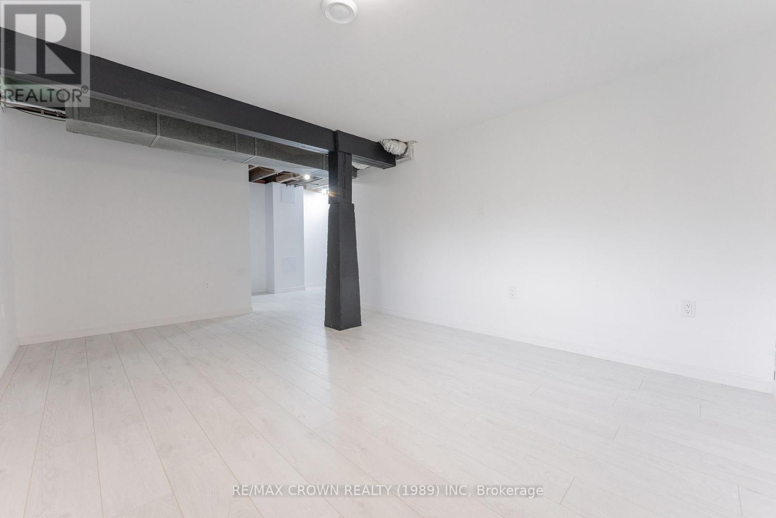 40 BOWMAN AVENUE - Image 33