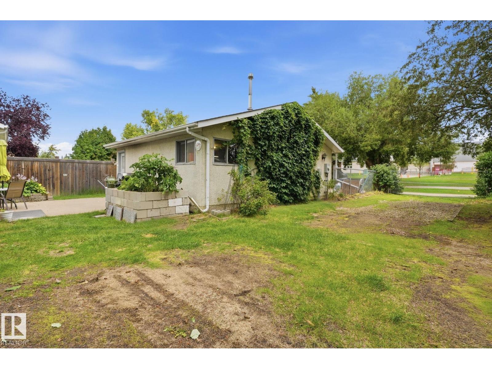 14 BRAMPTON Street - Photo 36