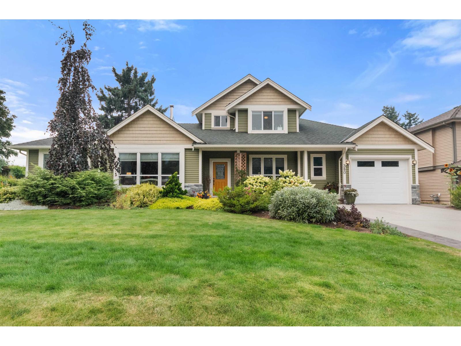 Property for sale at 380 DEWDNEY AVENUE, Hope