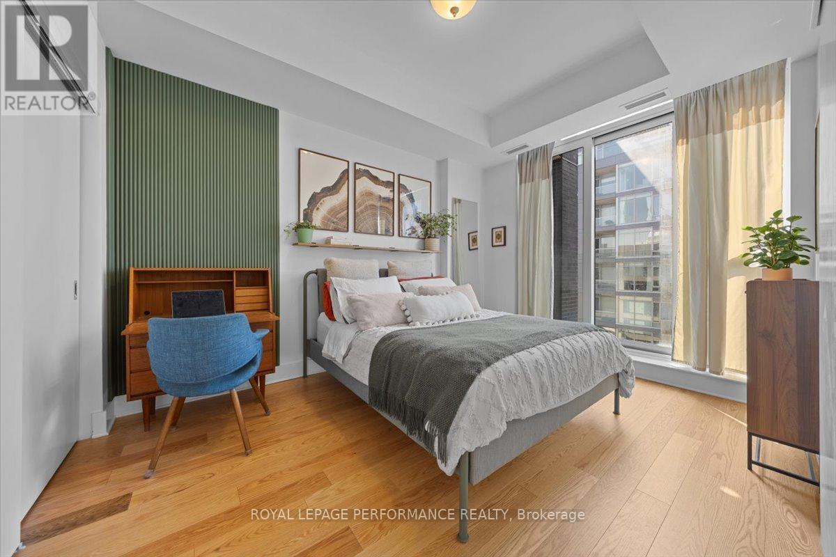 616 - 101 Richmond Road