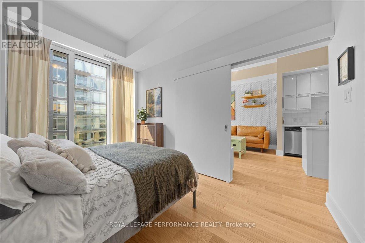 616 - 101 Richmond Road